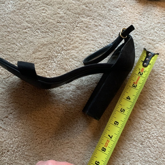 Block heel sandals - Picture 4 of 9